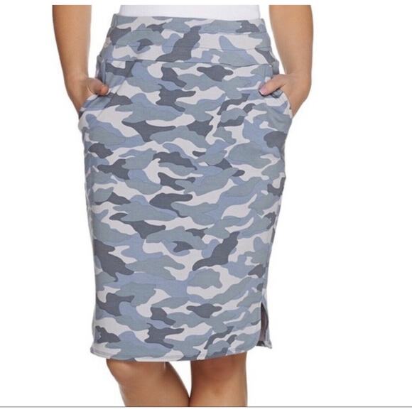 Camouflage Pencil Skirt LOGO Lounge by Lori Goldstein Stretch Knit Gray Blue M - Picture 1 of 16